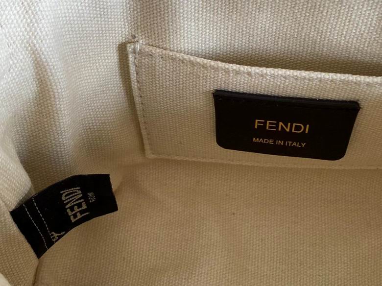 8BS067B135 17X18X8cm H (9)