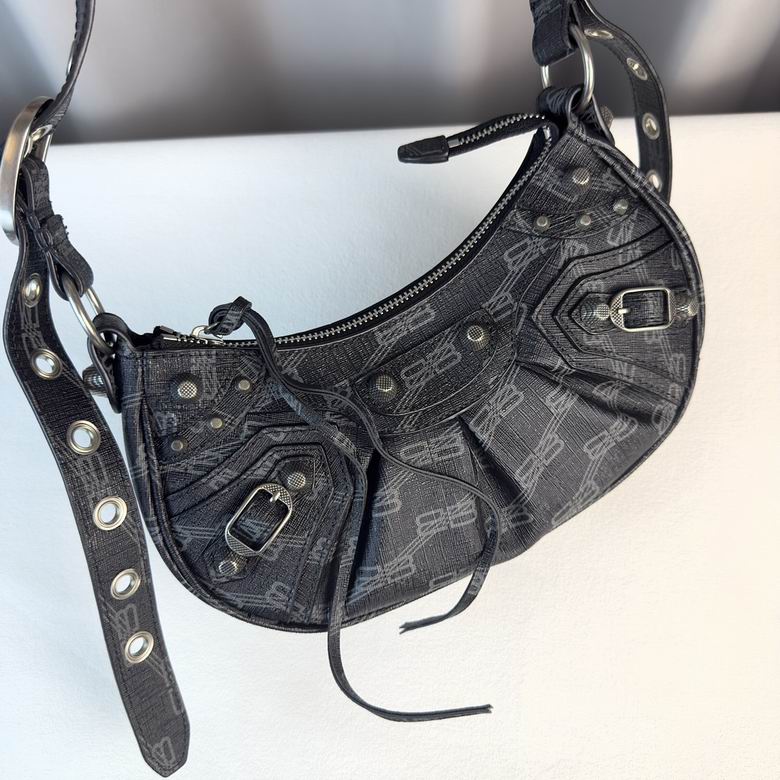 92718 26X16X9.9cm GY 3色 24