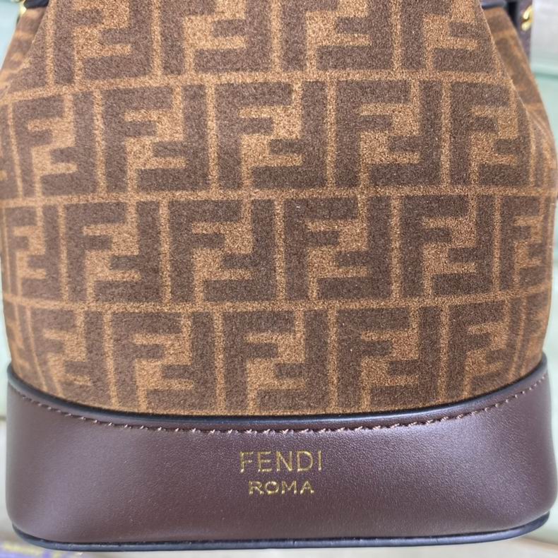 9901 12x18x10 cm wr (5)