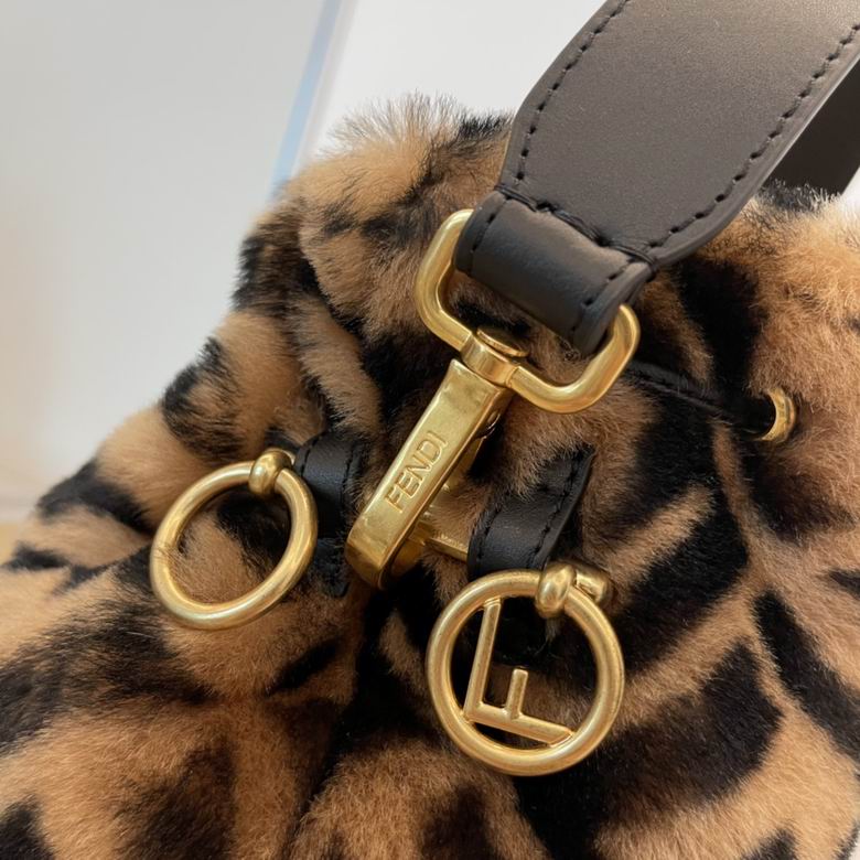 AD68605B79 18X12 (8)