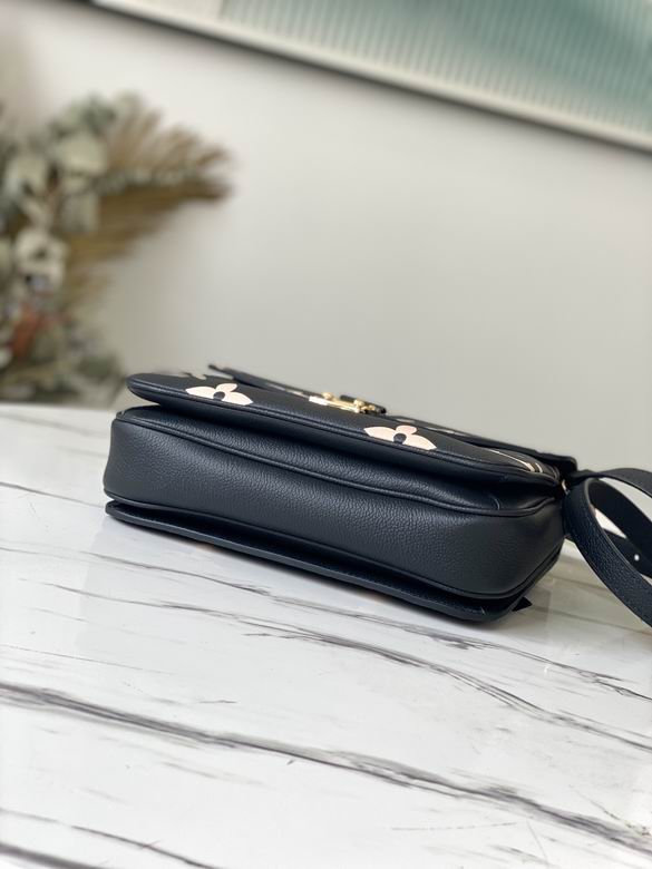 AFM45773 25 x 19 x 7 (2)