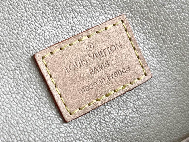 AKM51140 36X36X9 (9)