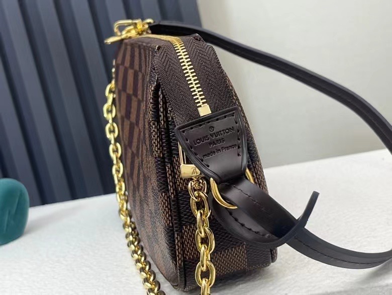 Acc M82766 23 5x13 5x4cm ss1_7