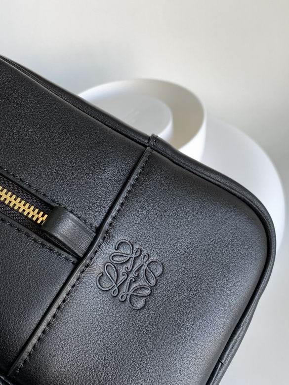 Amazona 062123 19X18X11cm SS 5