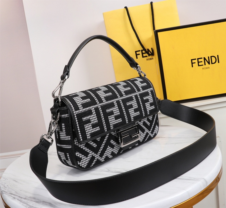 BAGUETTE 26X5X15cm 071203 H (2)