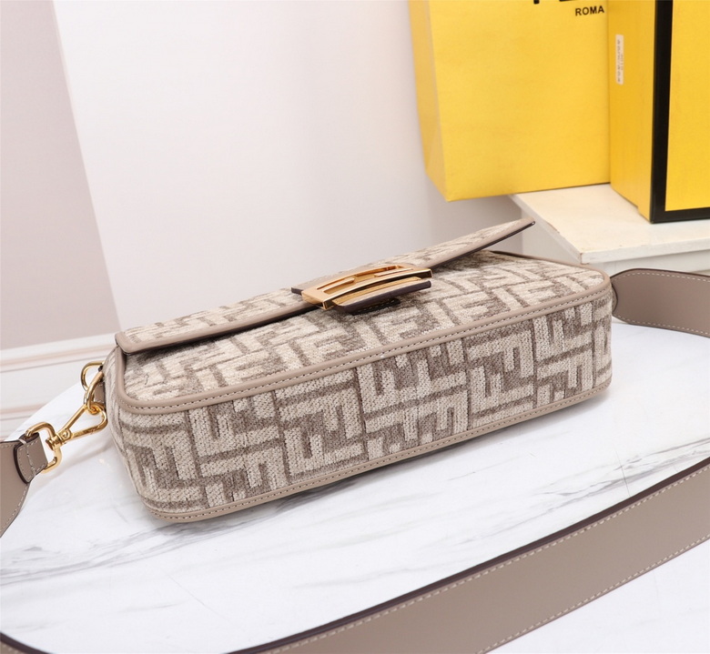 BAGUETTE 26X5X15cm 081109 H 2色 (4)