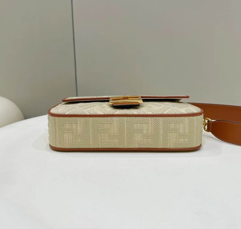 Baguette 0159B89 26X13X6cm H (3)