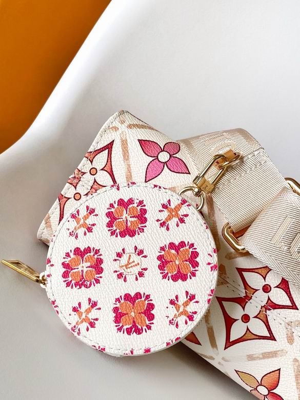 By The Pool M25318 25X13X10cm YG 6