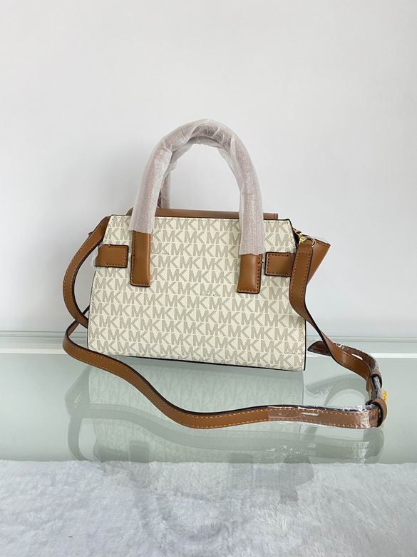 Carmen 23X10X16cm 082702 DY 7色 13