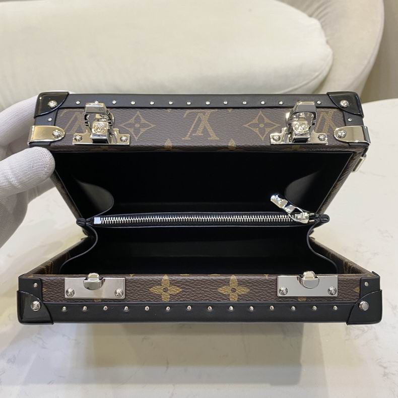 Clutch Box M44157 24x16.5x8 cm gf (8)