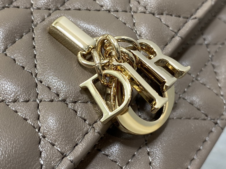 Dior 0604 21x11x5cm wo4_3