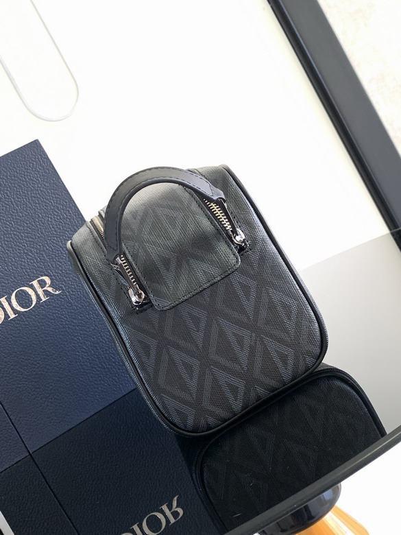 Dior 2ESCA494YKY_H03E 24 5x14 5x13cm wz1_2