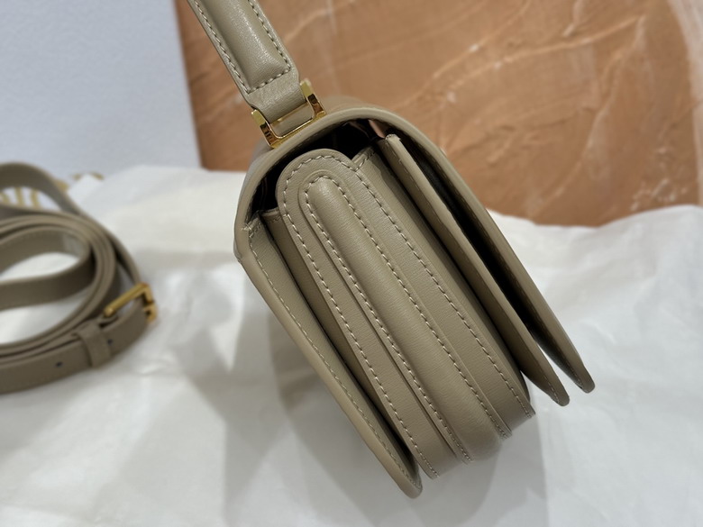 Dior Montaigne 9371 19x12x8cm wo1_4