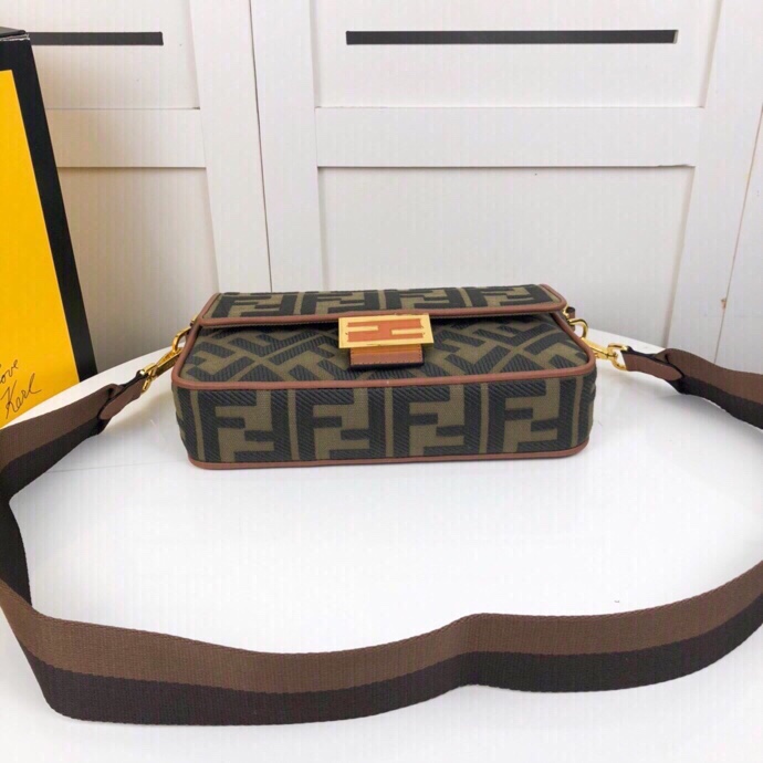 F0159 26x5x15 YG 4 (5)