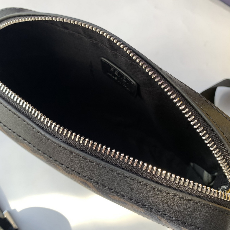 F7M0286 22X15X4.5cm WP (16)