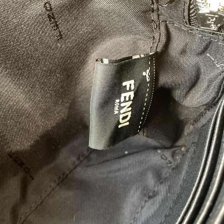 F7M0286 22X15X4.5cm WP (18)