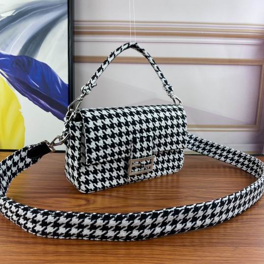 Fendi 0197 26x15cm ww (2)