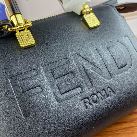 Fendi ByThe Way 8810 20x18x8cm ww (22)