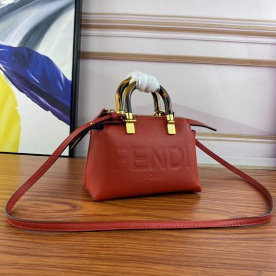 Fendi ByThe Way 8810 20x18x8cm ww (35)