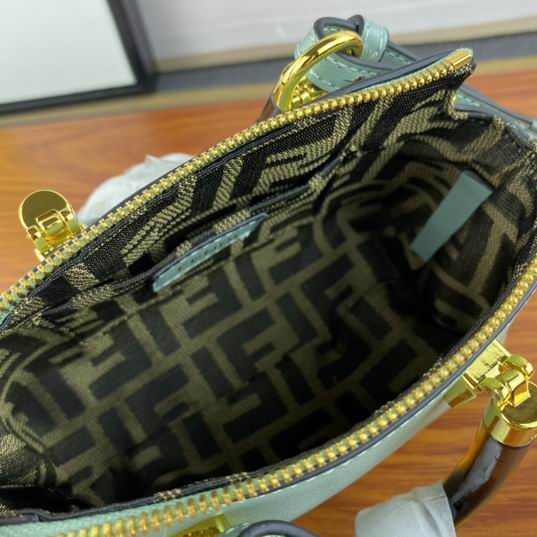 Fendi ByThe Way 8810 20x18x8cm ww (7)