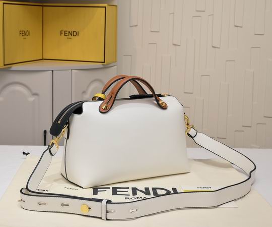 Fendi 001121 28x12x17cm ww (11)