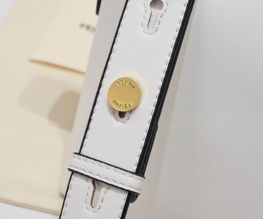 Fendi 001121 28x12x17cm ww (14)