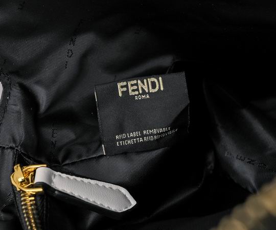 Fendi 001121 28x12x17cm ww (17)