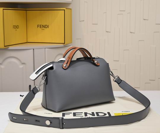 Fendi 001121 28x12x17cm ww (20)