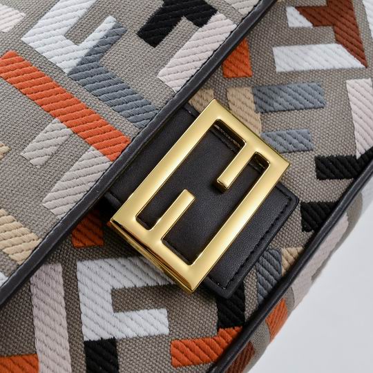 Fendi 1002 27x6x14cm ww (6)