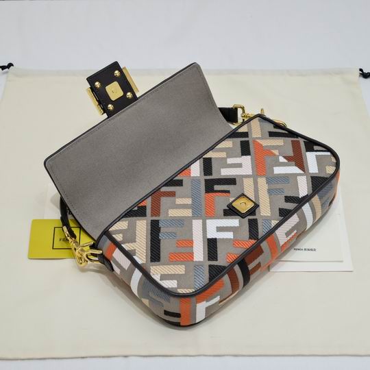 Fendi 1002 27x6x14cm ww (7)