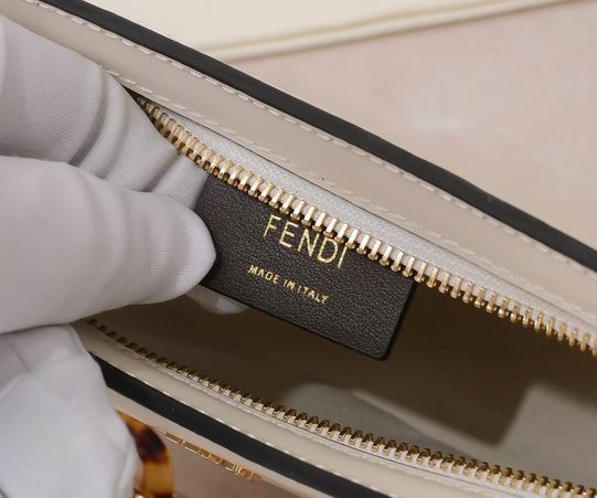 Fendi 203 32x6x12cm ww (35)