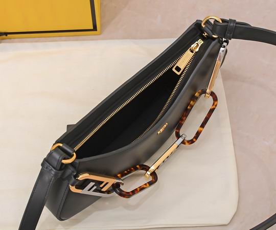 Fendi 203 32x6x12cm ww (9)