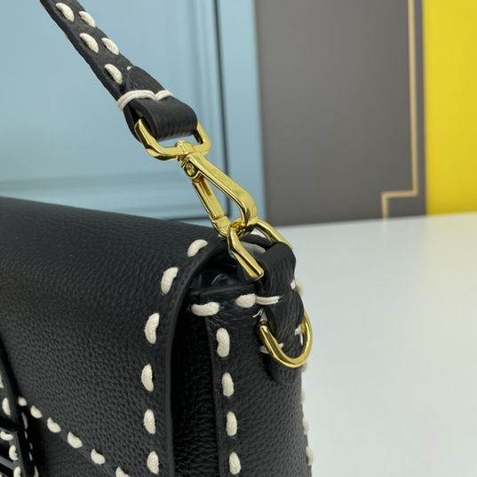 Fendi 2303 27x5x15cm ww (19)