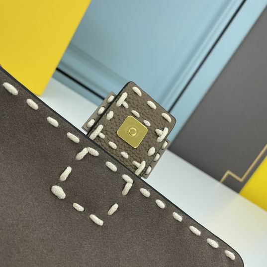 Fendi 2303 27x5x15cm ww (7)