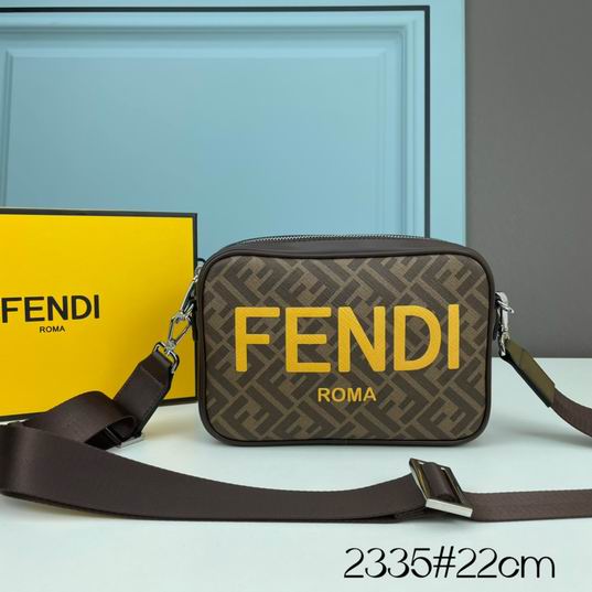 Fendi 2335 22x15x4.5cm ww (1)