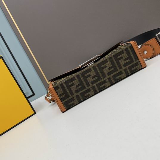 Fendi 23x6.5x13cm ww (3)