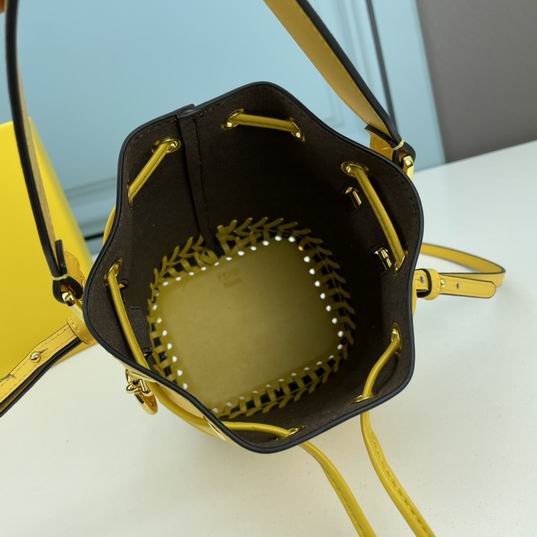 Fendi 3304 19x13x12cm ww (15)