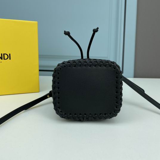 Fendi 3304 19x13x12cm ww (20)