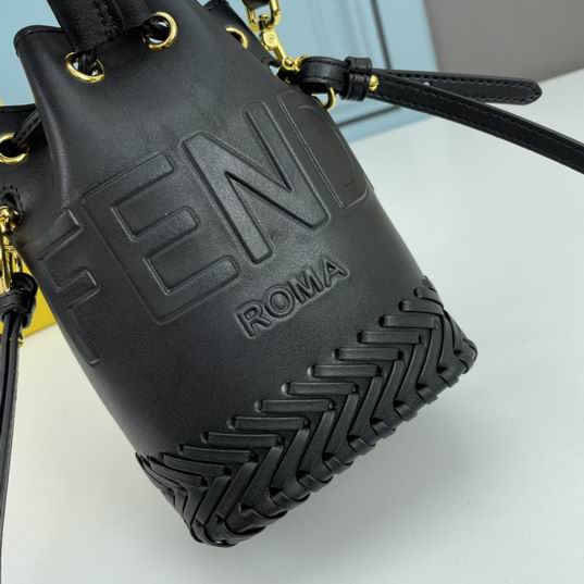 Fendi 3304 19x13x12cm ww (22)