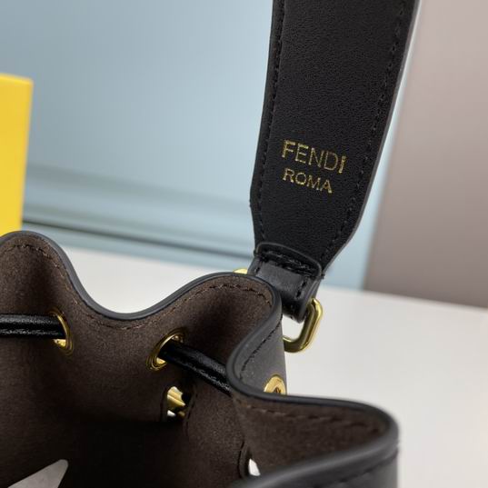 Fendi 3304 19x13x12cm ww (23)