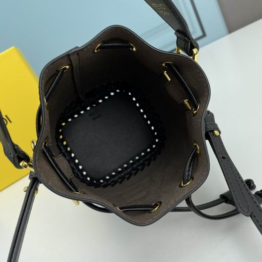 Fendi 3304 19x13x12cm ww (24)