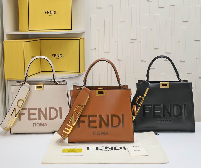 Fendi 3306 30cm ww (1)