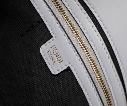 Fendi 3314 26x5x15cm ww (26)