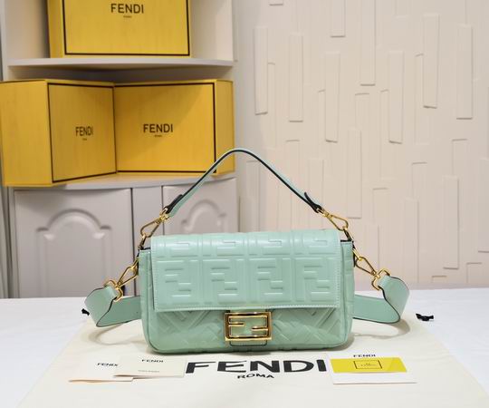 Fendi 3314 26x5x15cm ww (28)