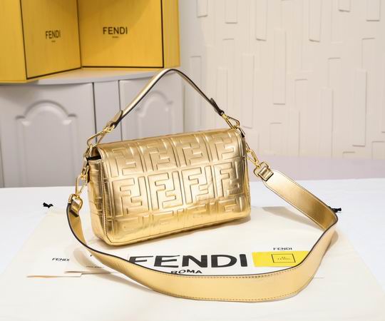 Fendi 3314 26x5x15cm ww (38)