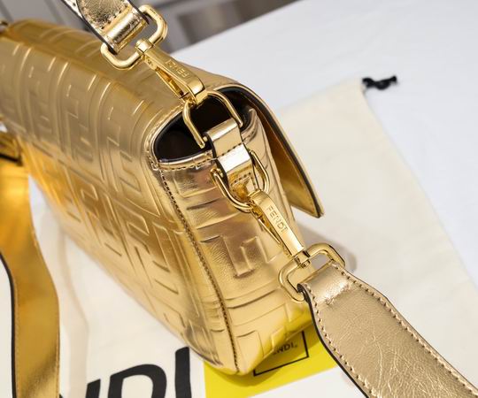 Fendi 3314 26x5x15cm ww (39)