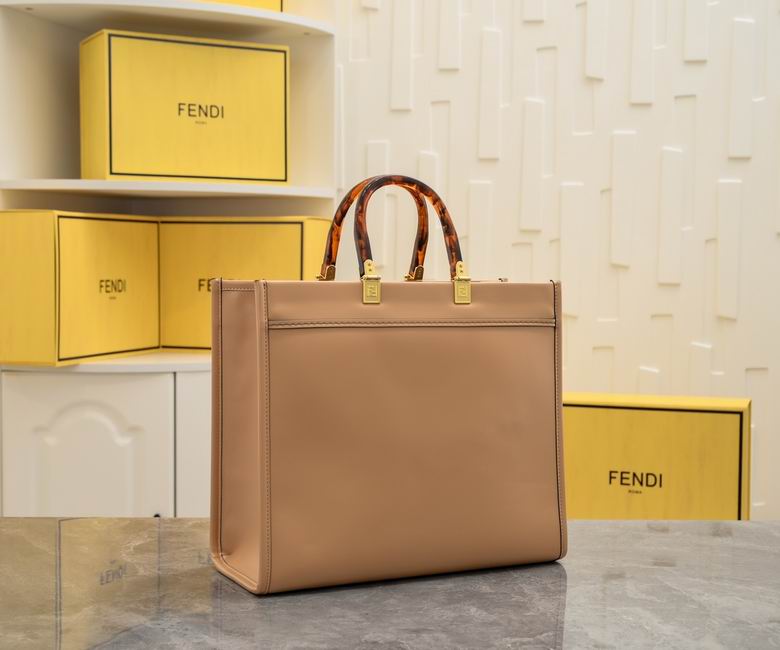 Fendi 3363 35x17x31cm ww (22)