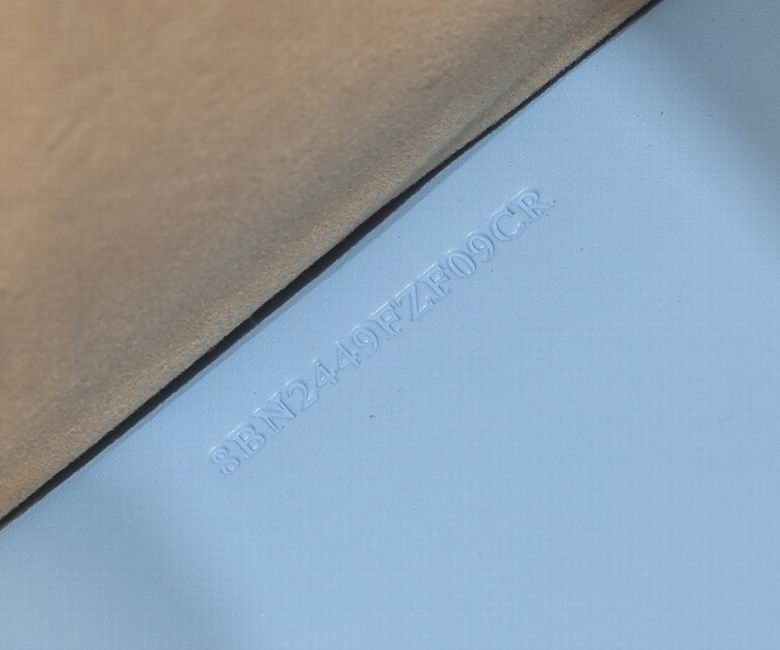 Fendi 3363 35x17x31cm ww (34)