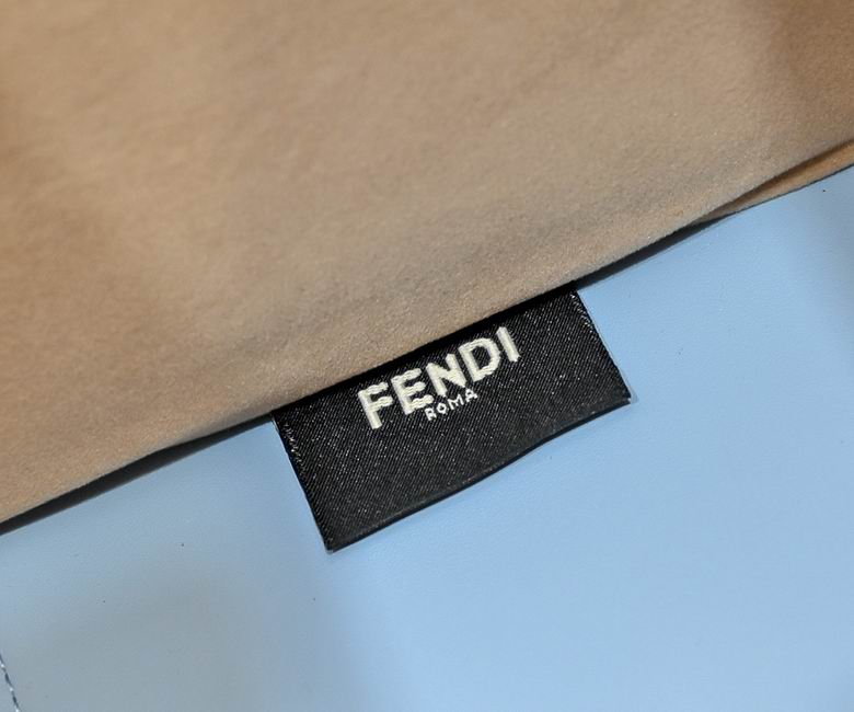 Fendi 3363 35x17x31cm ww (35)