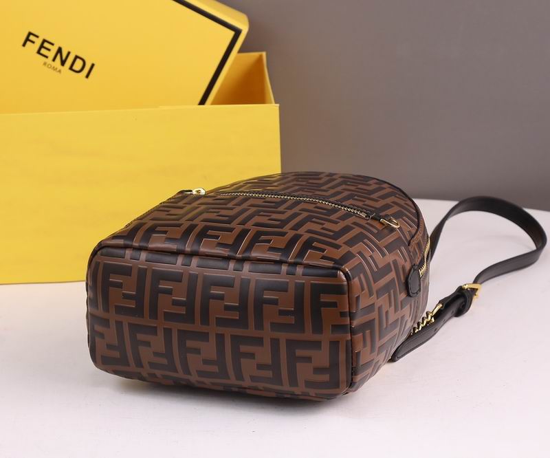Fendi 3383 22x10x22cm ww (2)